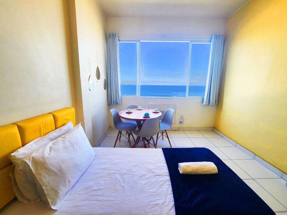 Apartamento Charmoso Na Areia De Copacabana Tc801 *